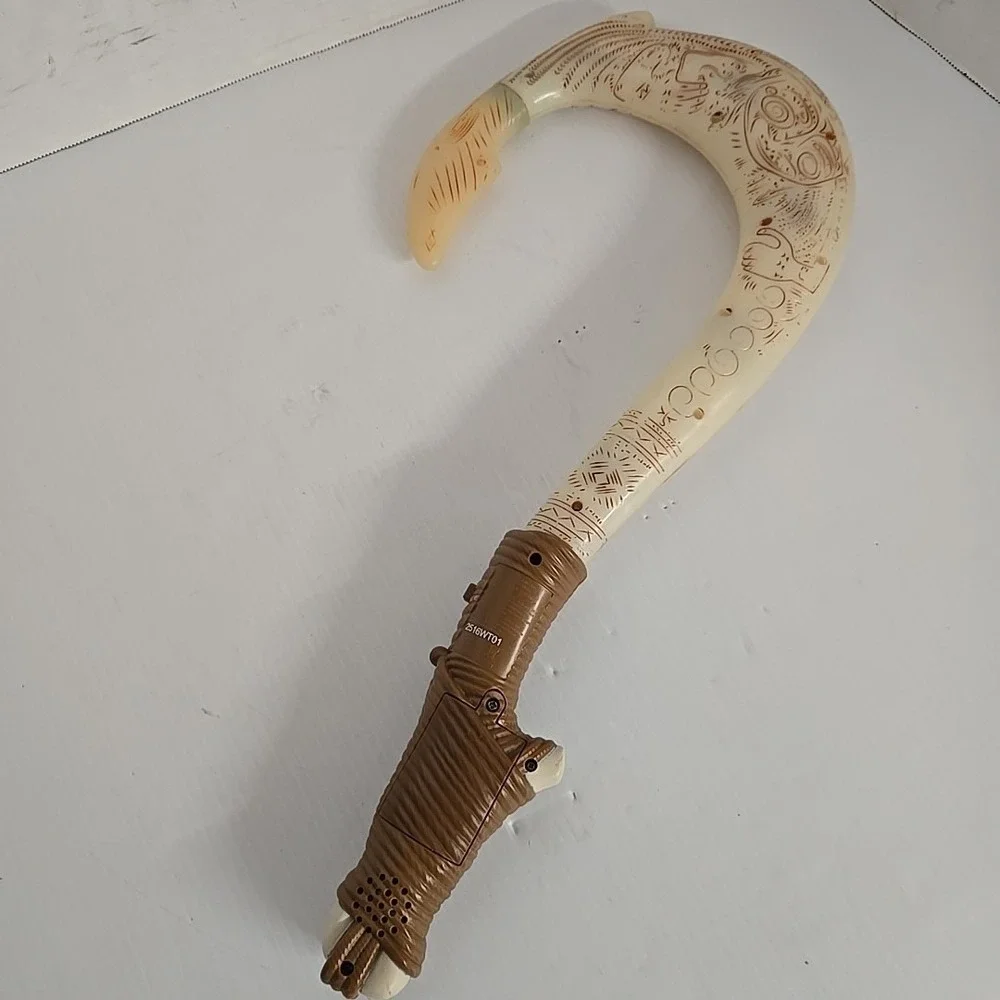 Moana Maui's Magical Fish Hook Disney Big 20